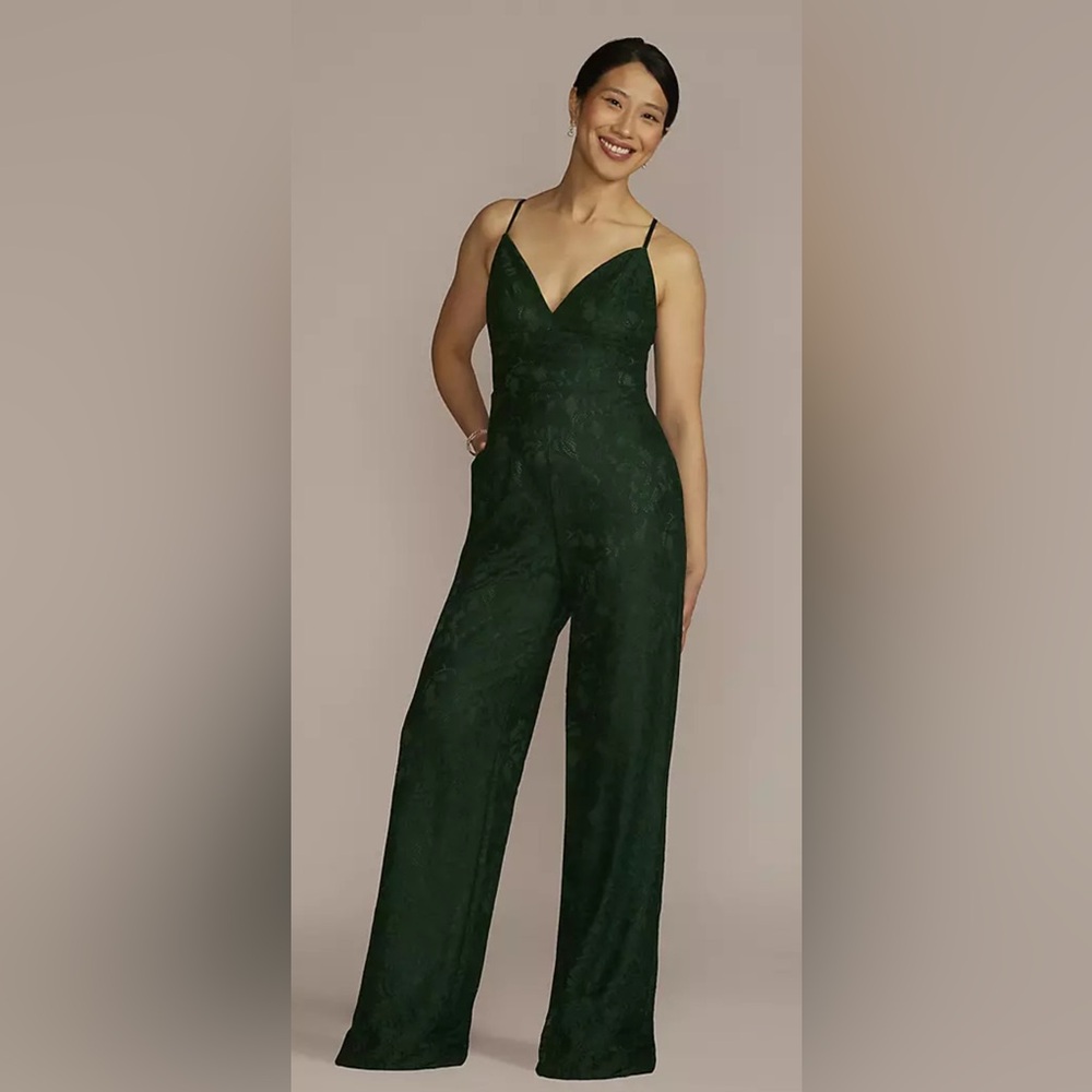 🦄NWT DAVID'S BRIDAL Allover Lace V-Neck Jumpsuit, Green, Size 16